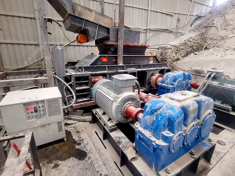 建筑用砂配置的液壓對(duì)輥制砂機(jī)多少錢(qián)一臺(tái)？
